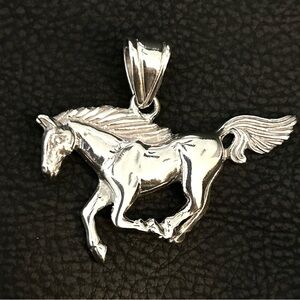 STERLING SILVER GALLOPING HORSE PENDANT